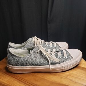 Converse Allstars Chuck Taylor II Lunarlon Sneakers - Women's size 9 or Men's 7